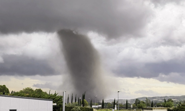 Tornado na jugu Francuske. Teško stradalo selo, ozlijeđena 41 osoba