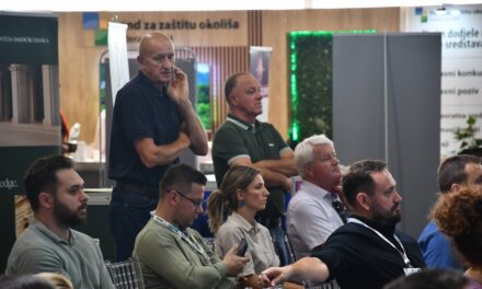 Fond za zaštitu okoliša Federacije BiH na sajmu ZEPS 2026: Predstavljeni javni natječaji i pozivi za energetsku učinkovitost uz ključnu novinu – izravno sufinanciranje za fizičke osobe