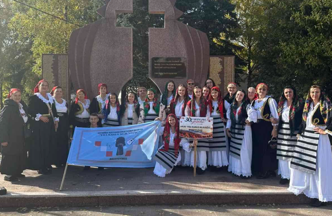 Čuvari tradicije iz Brestovskog oduševili na jubilarnim 30. „Uskopaljskim jesenima“