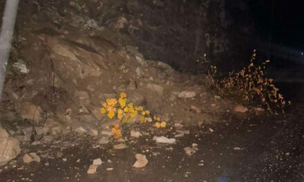 Oprez, vozači: Odron zatrpao cestu kod Fojnice, prijete novi problemi