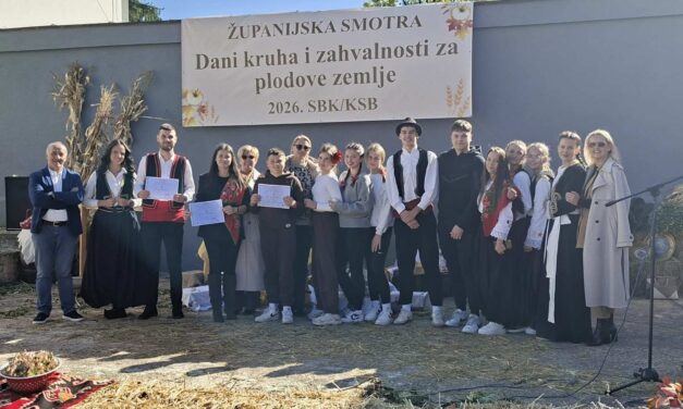 Veliki uspjeh naših učenika: Kiseljačke škole pomele konkurenciju na Županijskoj smotri “Dani kruha” u Uskoplju