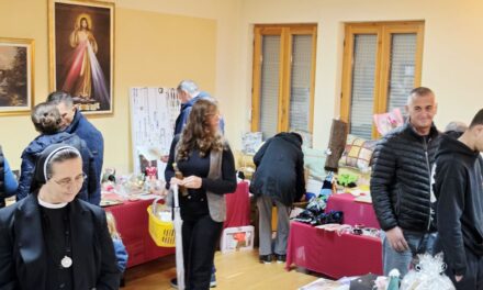 U Gromiljaku otvorena misijska humanitarna izložba za pomoć siromasima Haitija