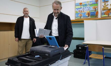IZETBEGOVIĆ: Od izbora očekujem da narod odabere ono što je sigurno i pouzdano